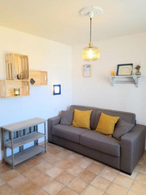 Studio blue whale - sables d'or les pins